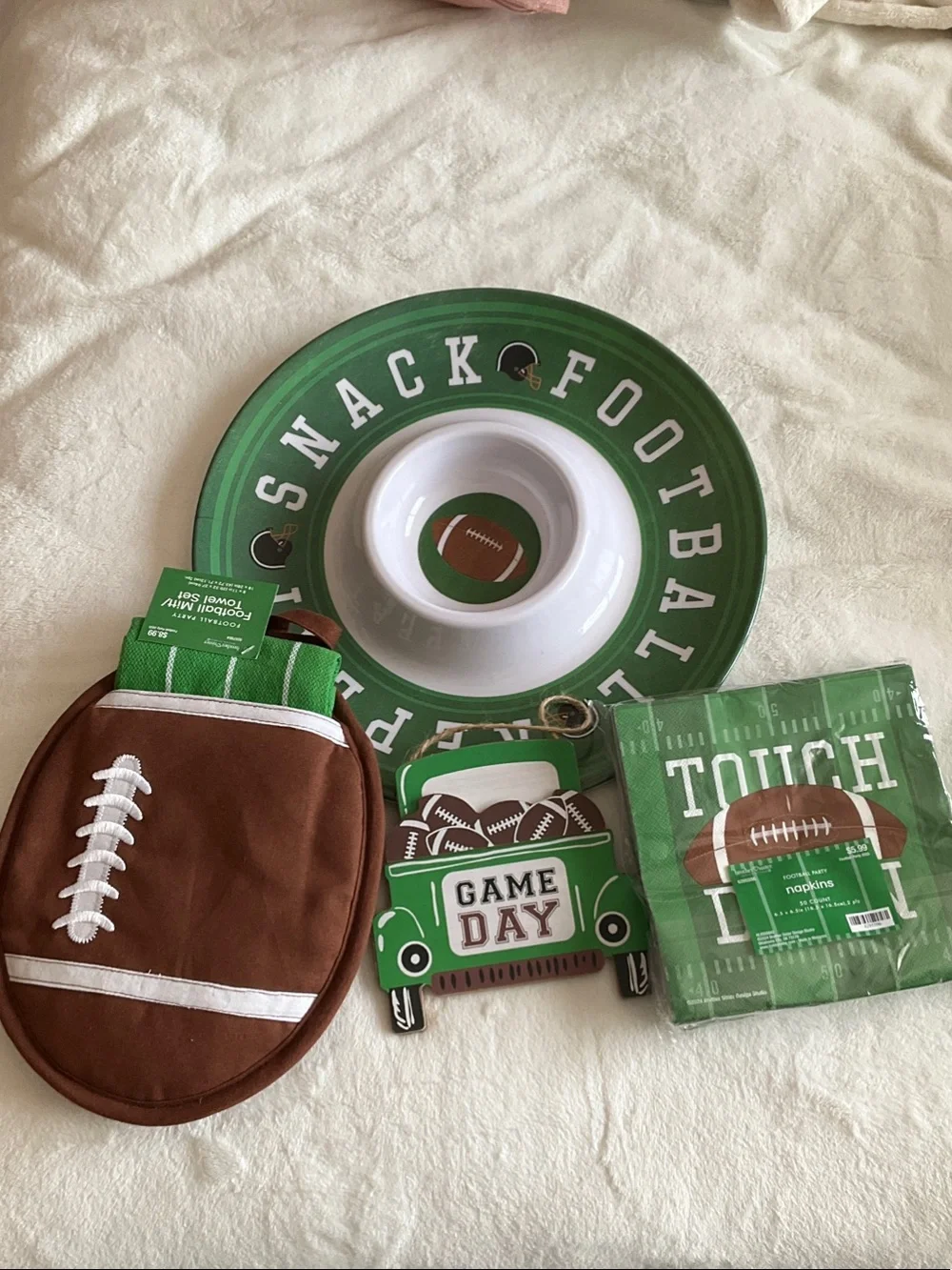 Football Party Snack Set hosting items